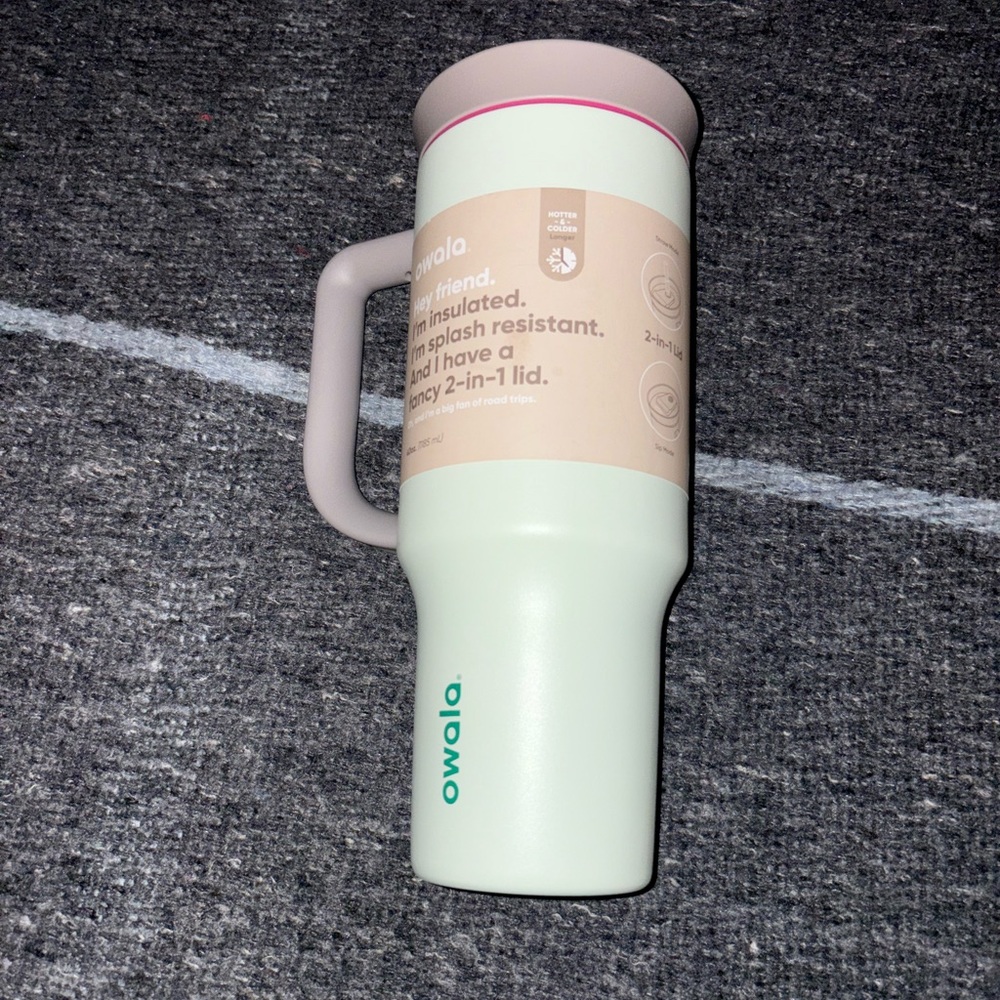 Owala Dual-Tone Insulated Travel Mug